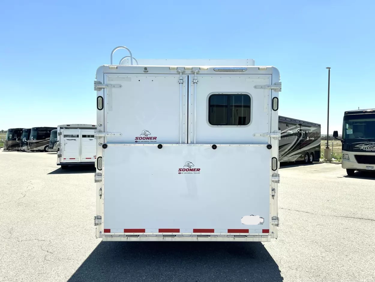 2015 Sooner 6 Horse Gooseneck - Image 3
