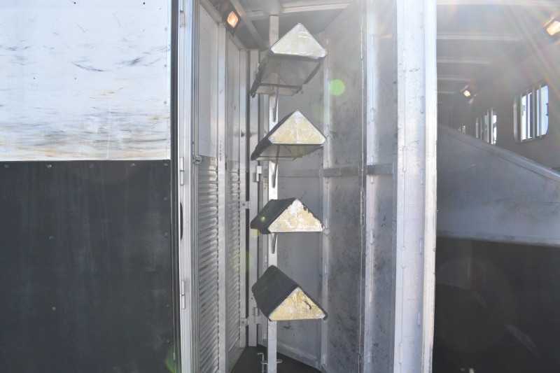 2006 Exiss 7407LQ 4 Horse Trailer with 7′ Short Wall - Image 22