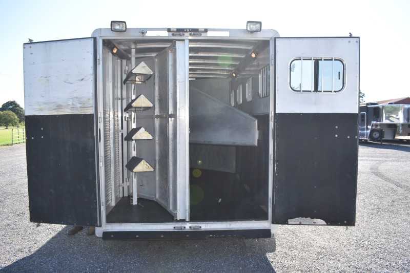 2006 Exiss 7407LQ 4 Horse Trailer with 7′ Short Wall - Image 21