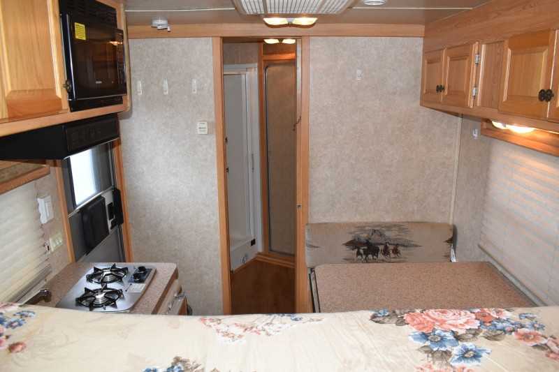 2007 American Spirit 8308LQ 3 Horse Trailer with 8′ Short Wall - Image 19