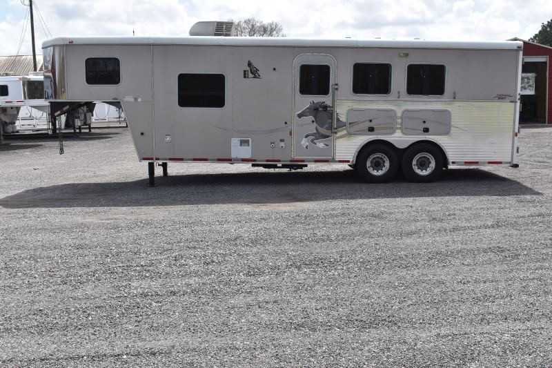 2007 American Spirit 8308LQ 3 Horse Trailer with 8′ Short Wall - Image 8