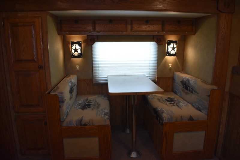 2007 American Spirit 8410GLQ 4 Horse Trailer with 10′ Short Wall - Image 17