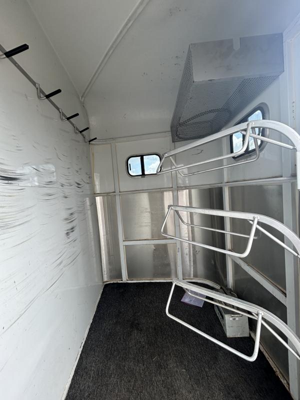 2000 Morgan Built 3 Horse Bumper Pull Horse Trailer - Image 11