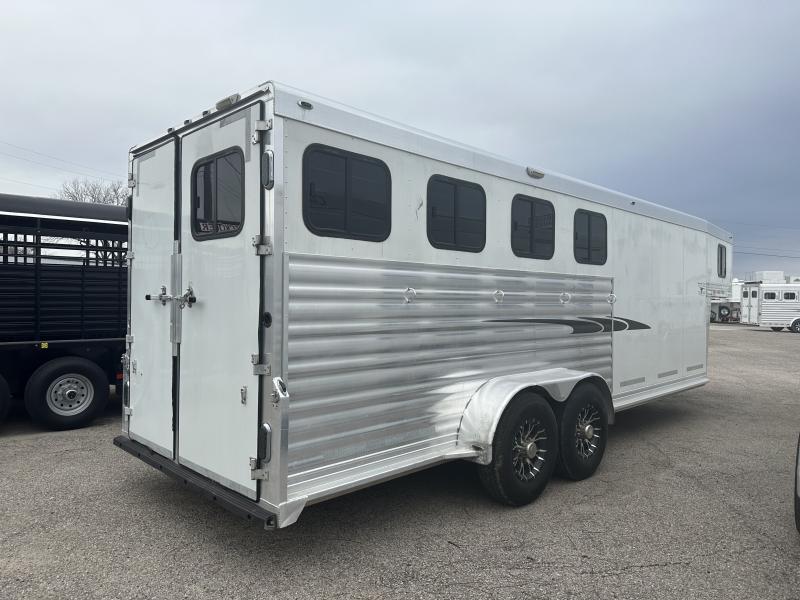 2004 Cherokee Trailers 4H GN Horse Trailer - Image 3
