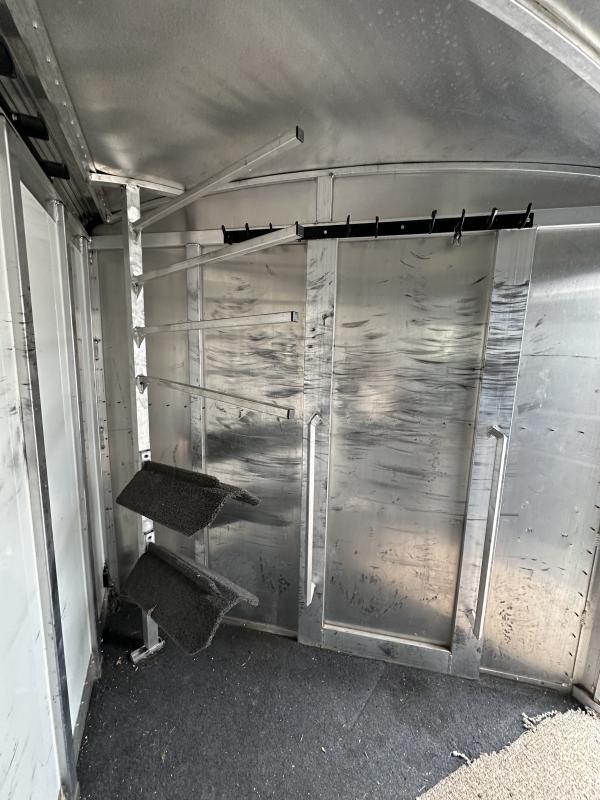 2004 Cherokee Trailers 4H GN Horse Trailer - Image 6