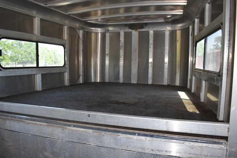 2006 Adam 7302 3 Horse Trailer - Image 15