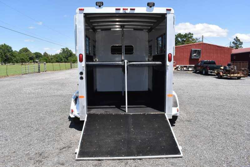 2000 Sundowner 7204GNST 2 Horse Trailer - Image 19