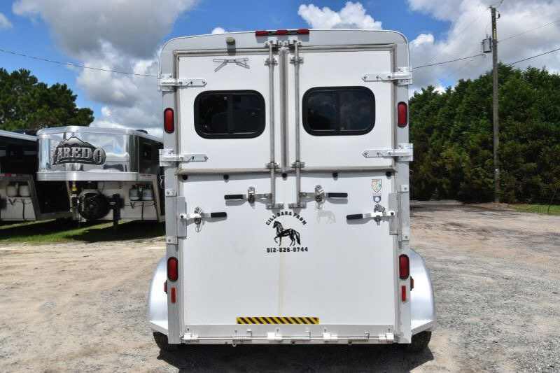 2002 Kiefer Built 2 Horse Bumper Pull - Image 2