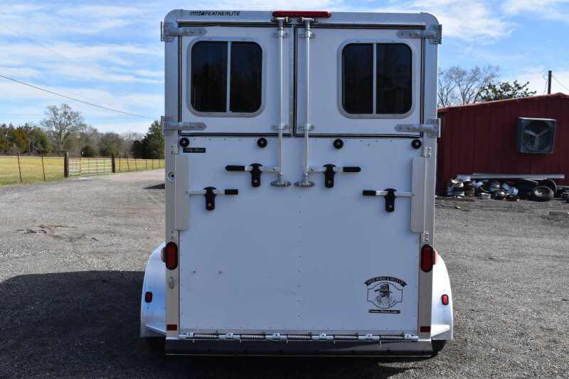 2005 Featherlite 2HST 2 Horse Trailer - Image 7