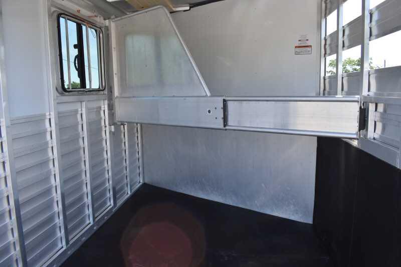 2014 Sundowner 2 Horse Gooseneck Trailer - Image 13