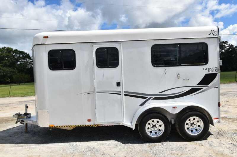 2002 Kiefer Built 2 Horse Bumper Pull