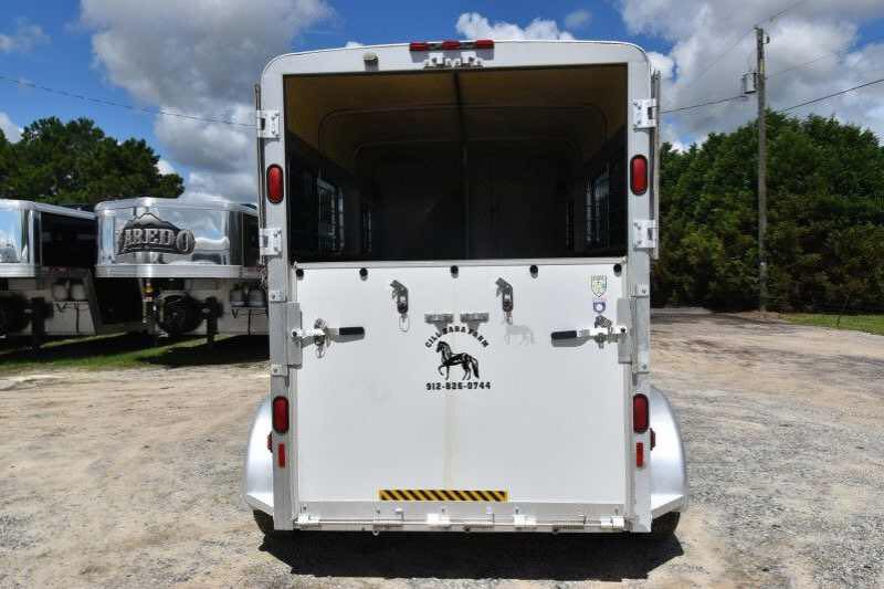 2002 Kiefer Built 2 Horse Bumper Pull - Image 15