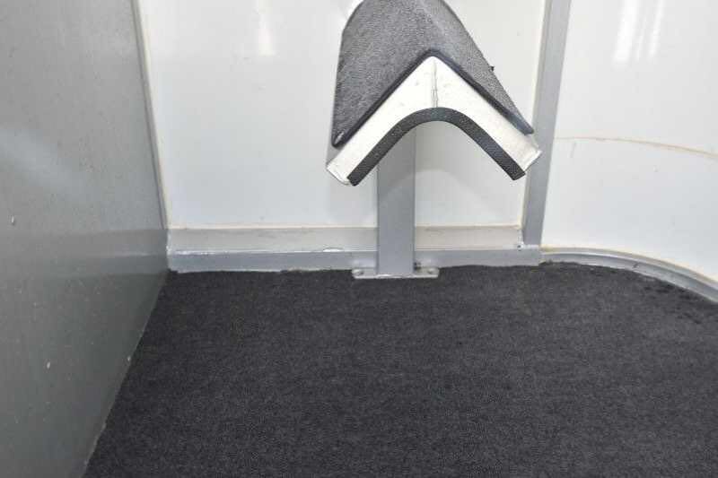 2002 Kiefer Built 2 Horse Bumper Pull - Image 16