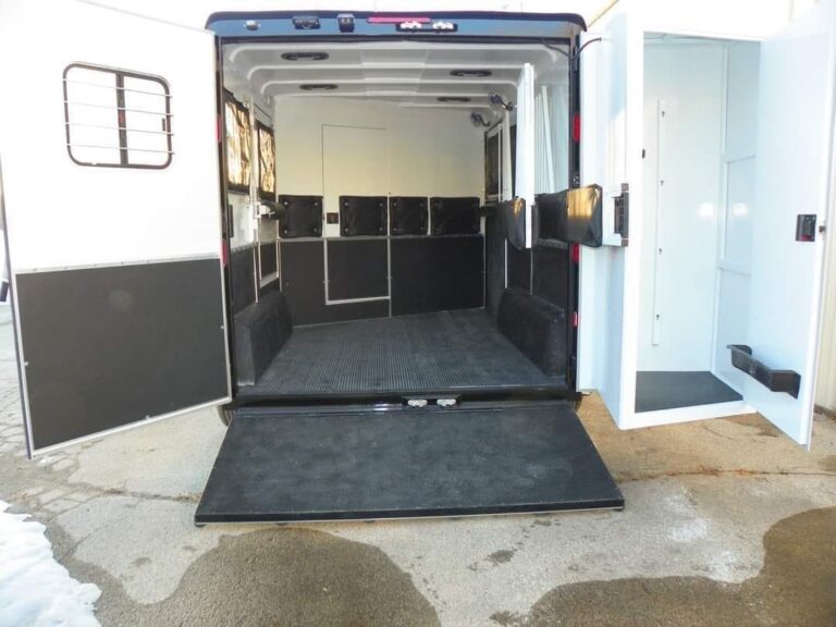 2022 Double D Reverse Slant 2 Horse Bumper Pull - Image 11