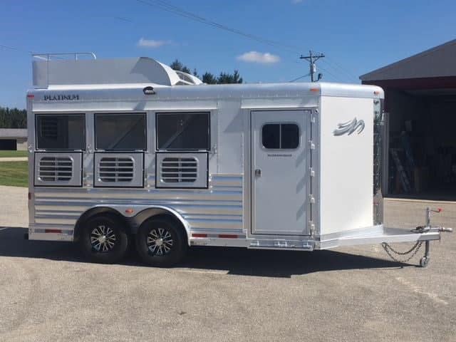 2018 Platinum Coach 3 Horse Bumper Pull - Image 21