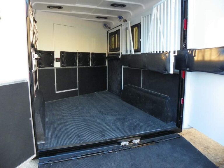 2022 Double D Reverse Slant 2 Horse Bumper Pull - Image 12