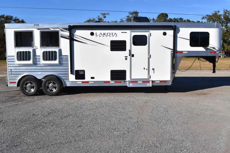 2022 Lakota Charger LQ 2 Horse Trailer with 9′ Short Wall - Image 2
