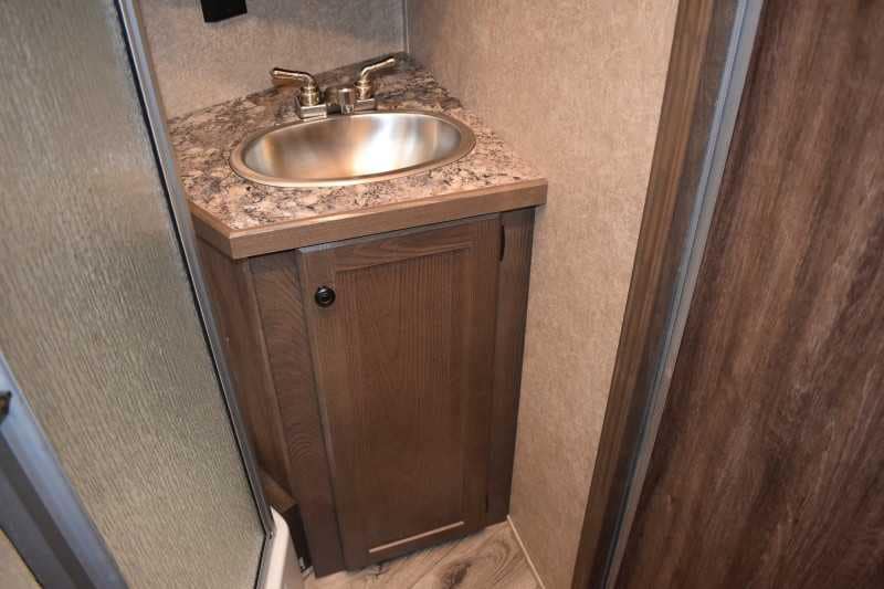 2022 Lakota Charger LQ 2 Horse Trailer with 9′ Short Wall - Image 24