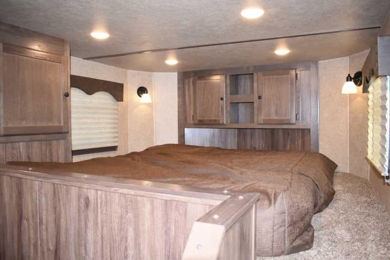 2022 Lakota Charger LQ 2 Horse Trailer with 9′ Short Wall - Image 18