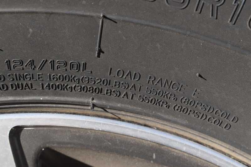 2022 Lakota Charger LQ 2 Horse Trailer with 9′ Short Wall - Image 32