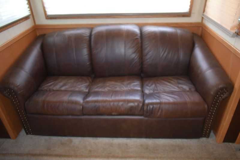 2005 Sundowner Sunlite 6LQ Horse Trailer with 11′ Short Wall 725 Grand Sierra 8612GLQ MidTack - Image 36