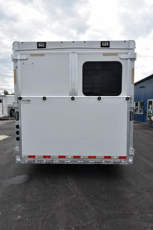 2018 Lakota Bighorn 3 Horse Living Quarters - Image 4