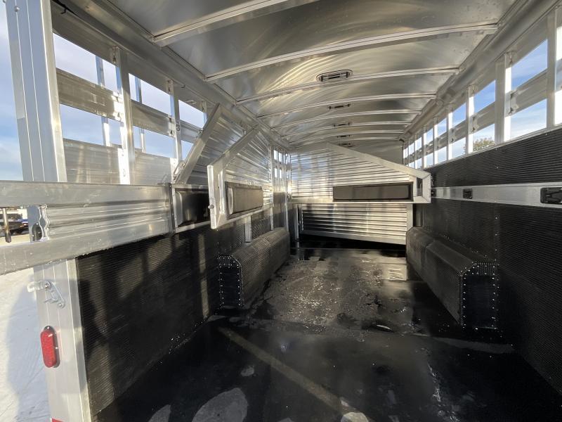 NEW 2024 Elite Trailers 5 Horse Stock Combo BP Horse Trailer - Image 12
