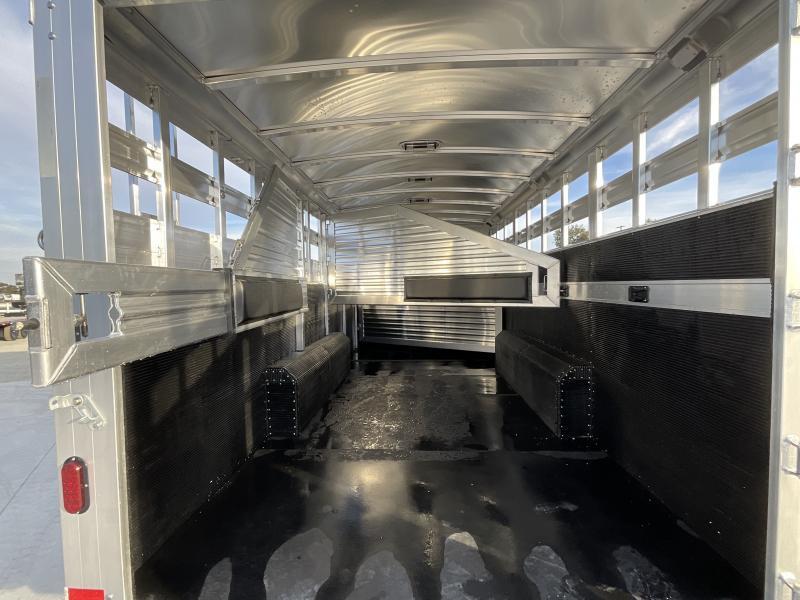 NEW 2024 Elite Trailers 5 Horse Stock Combo BP Horse Trailer - Image 10