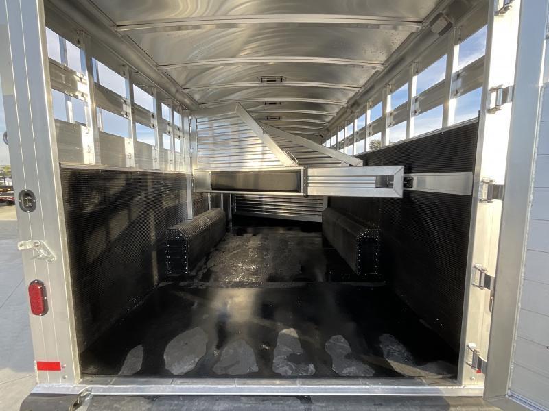 NEW 2024 Elite Trailers 5 Horse Stock Combo BP Horse Trailer - Image 9
