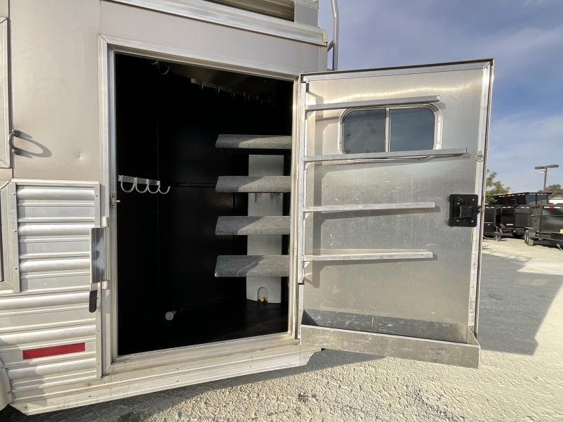 2014 Logan Coach RAZ4GNHDLQ 40′ 4 horse Razor GN Horse Trailer**WITH WALK IN CLOSET** - Image 32