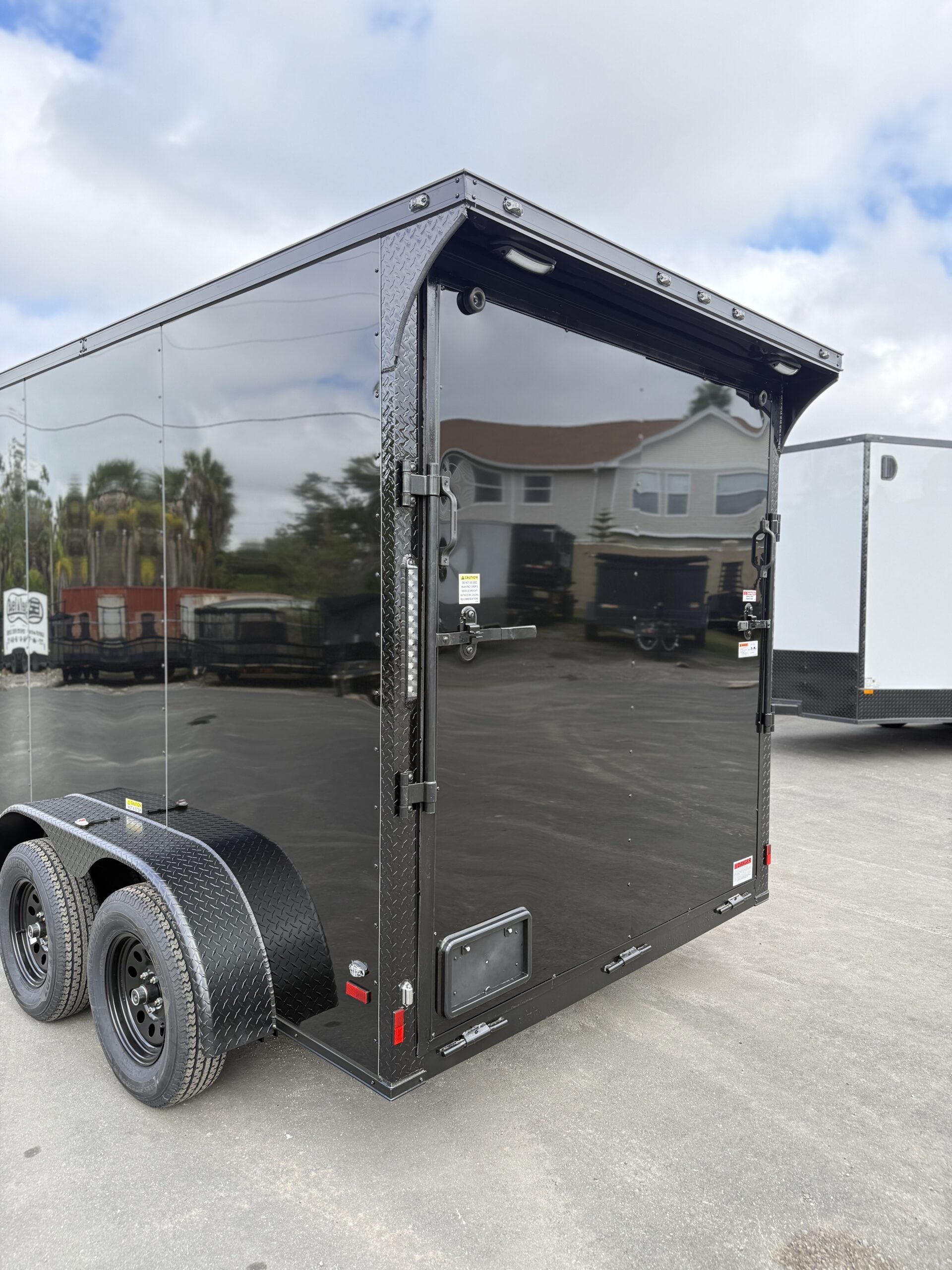 All World 7x12x7 rear spoiler & e-track - Image 2