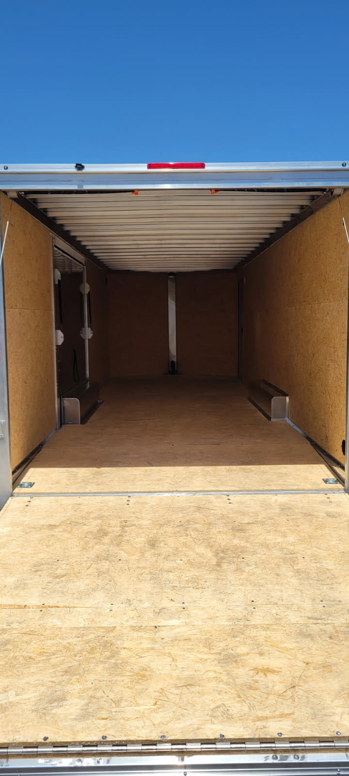 8.5X24 ALUMINUM CAR HAULER WITH ELITE ESCAPE DOOR - Image 4