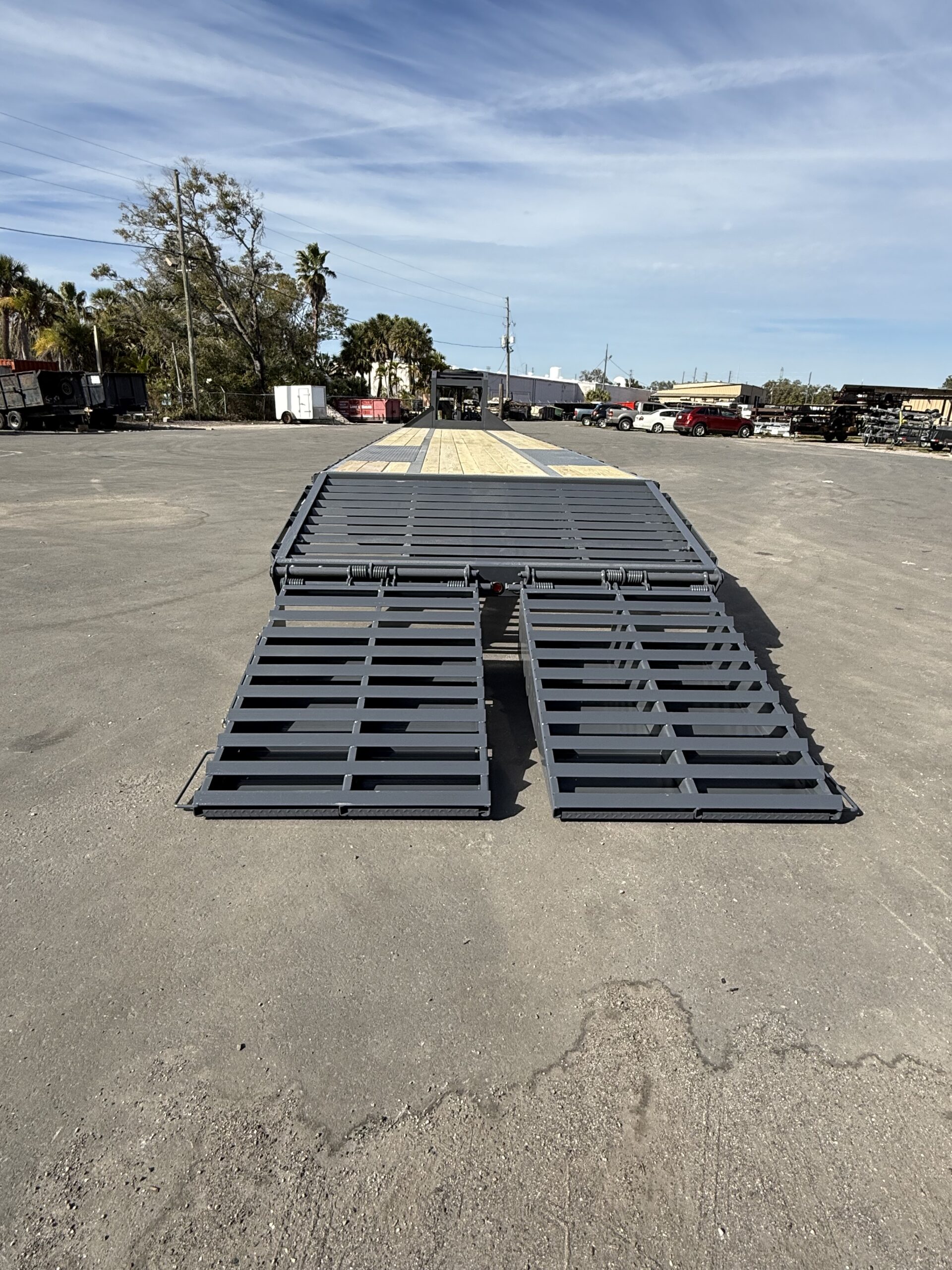 2026 Black Iron Down2Earth HEAVY DUTY 40′ Gooseneck Flatbed Trailer with 5′ Dovetail & HD Ramps - Image 7