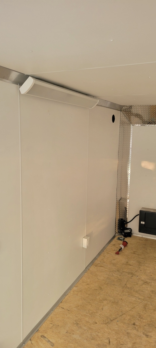 8.5 x 24 Aluminum Car Hauler Trailer Stealth - Image 4