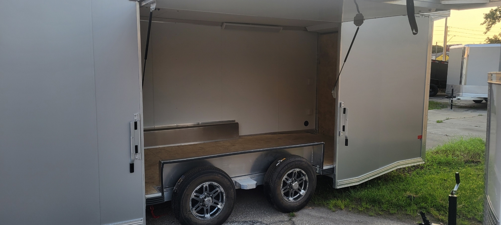 8.5 x 24 Aluminum Car Hauler Trailer Stealth - Image 6