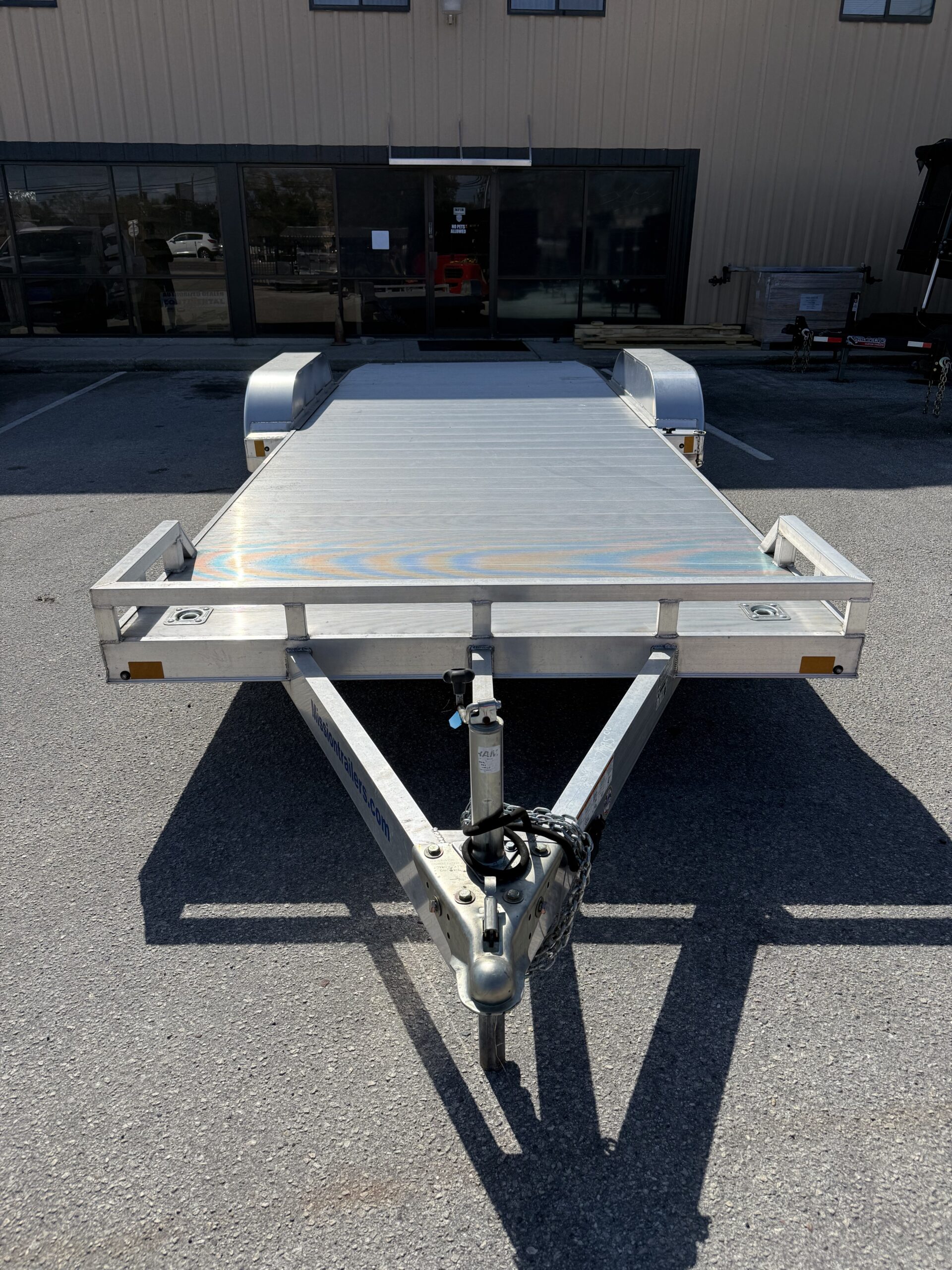 2024 82X22 ALCOM MISSION Aluminum Car Hauler w/ Ramps - Image 2