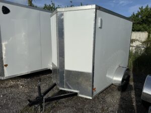 5×8 ALL WORLD Enclosed White w/silver trim