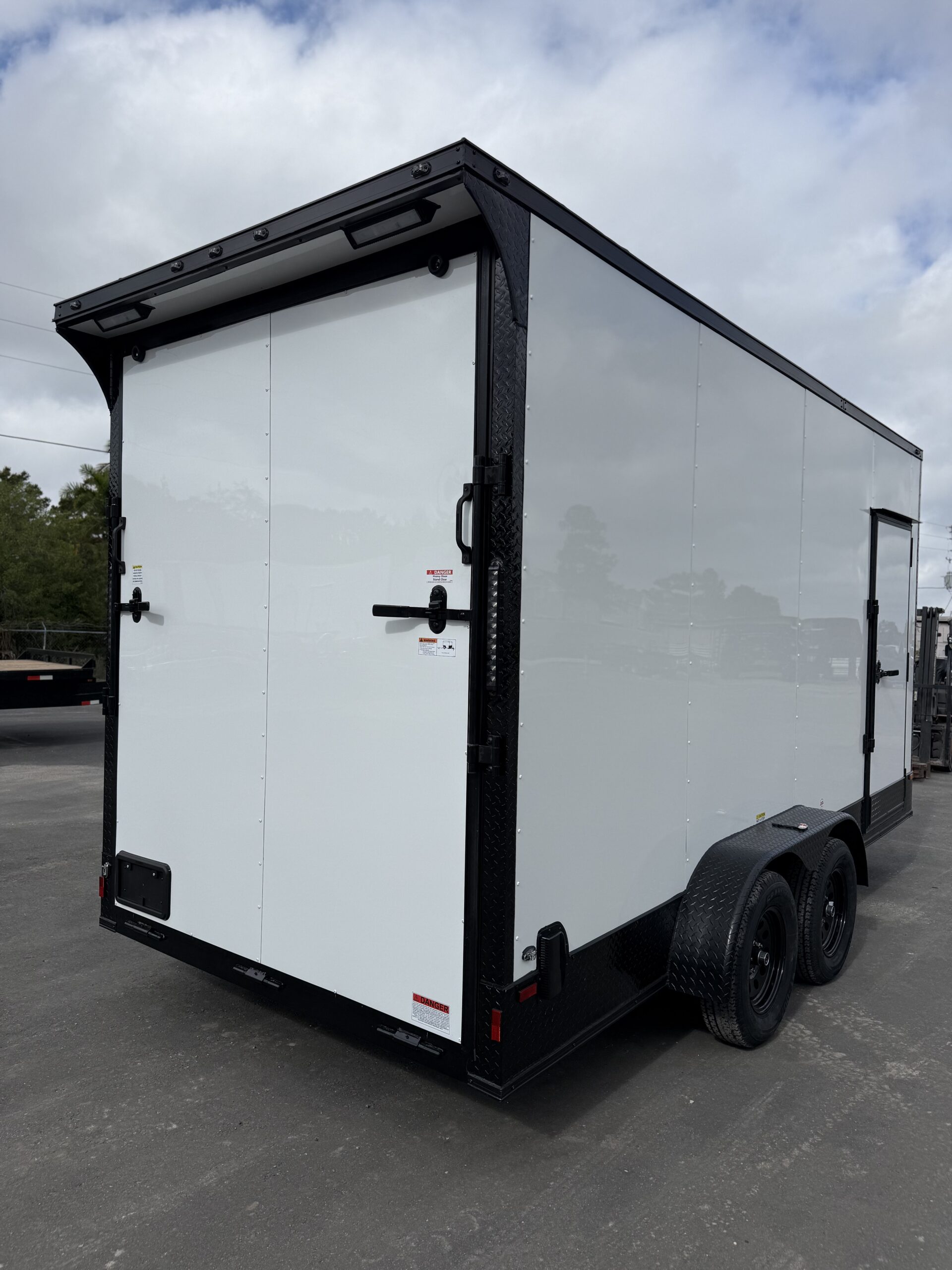 All World 7x16x8 enclosed trailer w/ rear spoiler & e-track - Image 6