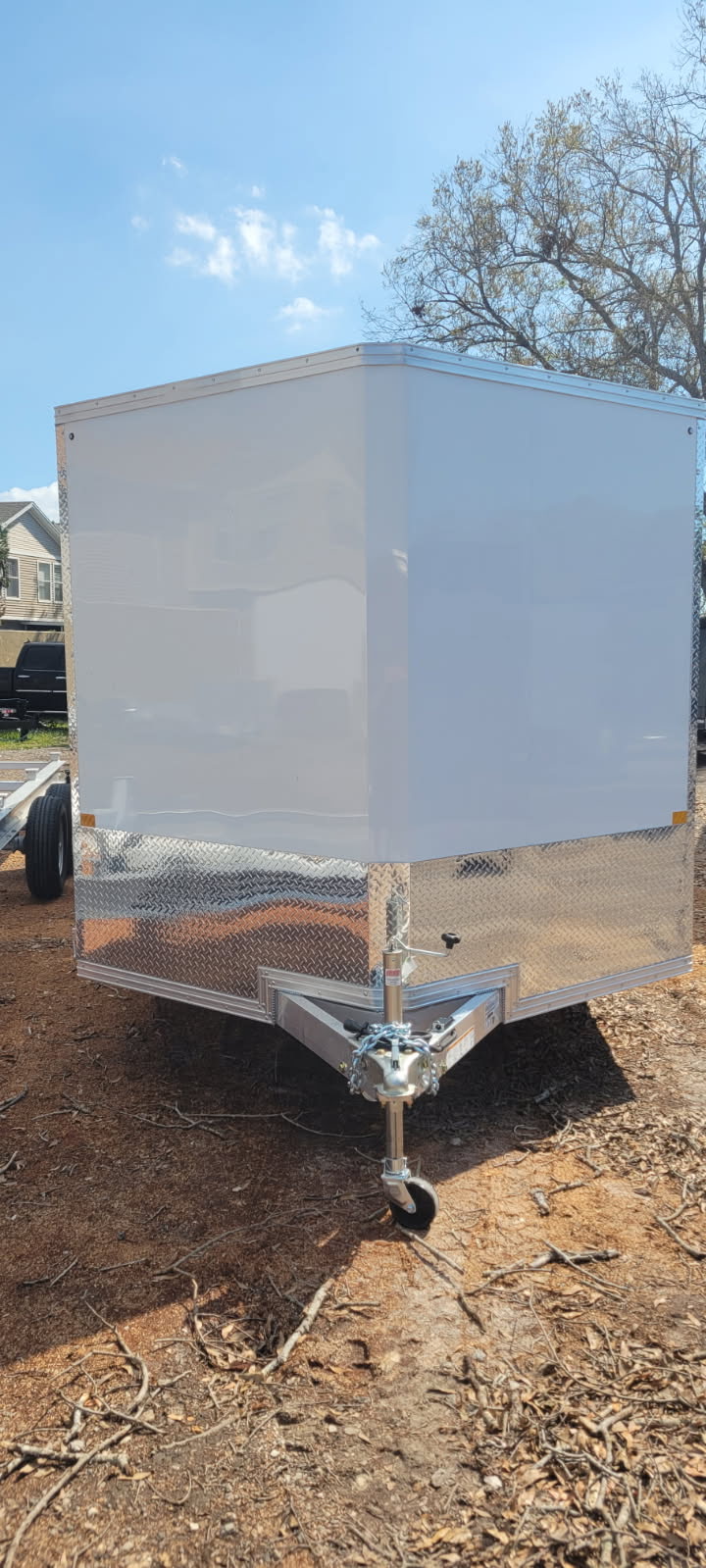 8.5X20 ALUMINUM CAR HAULER WITH SM ESCAPE DOOR - Image 4