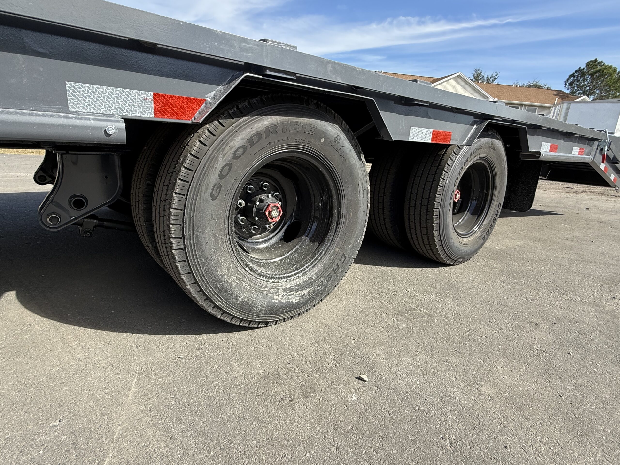 2026 Black Iron Down2Earth HEAVY DUTY 40′ Gooseneck Flatbed Trailer with 5′ Dovetail & HD Ramps - Image 3