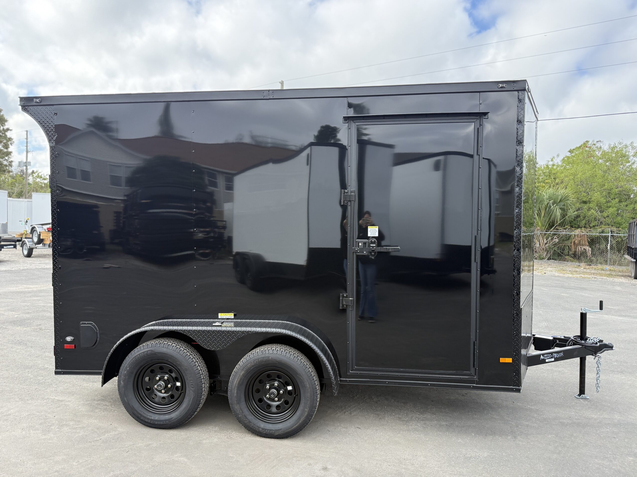 All World 7x12x7 rear spoiler & e-track - Image 4