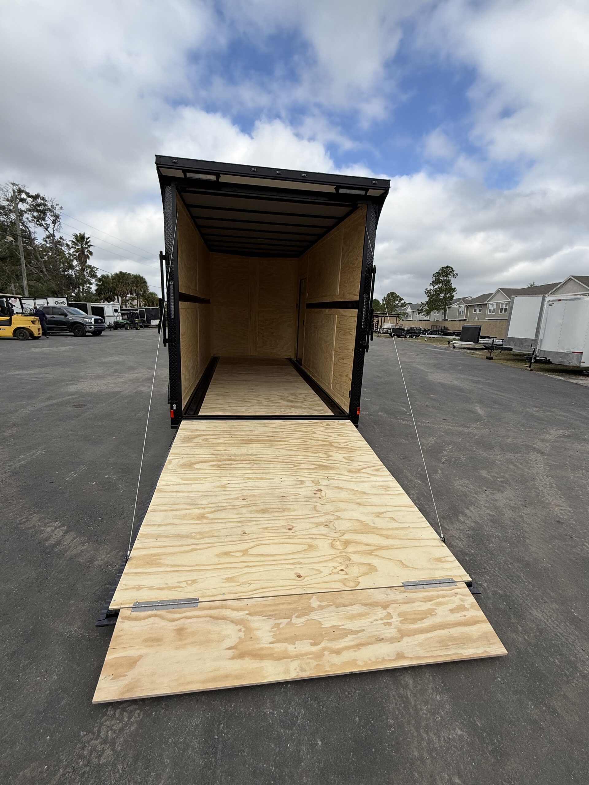 All World 7x16x8 enclosed trailer w/ rear spoiler & e-track - Image 10