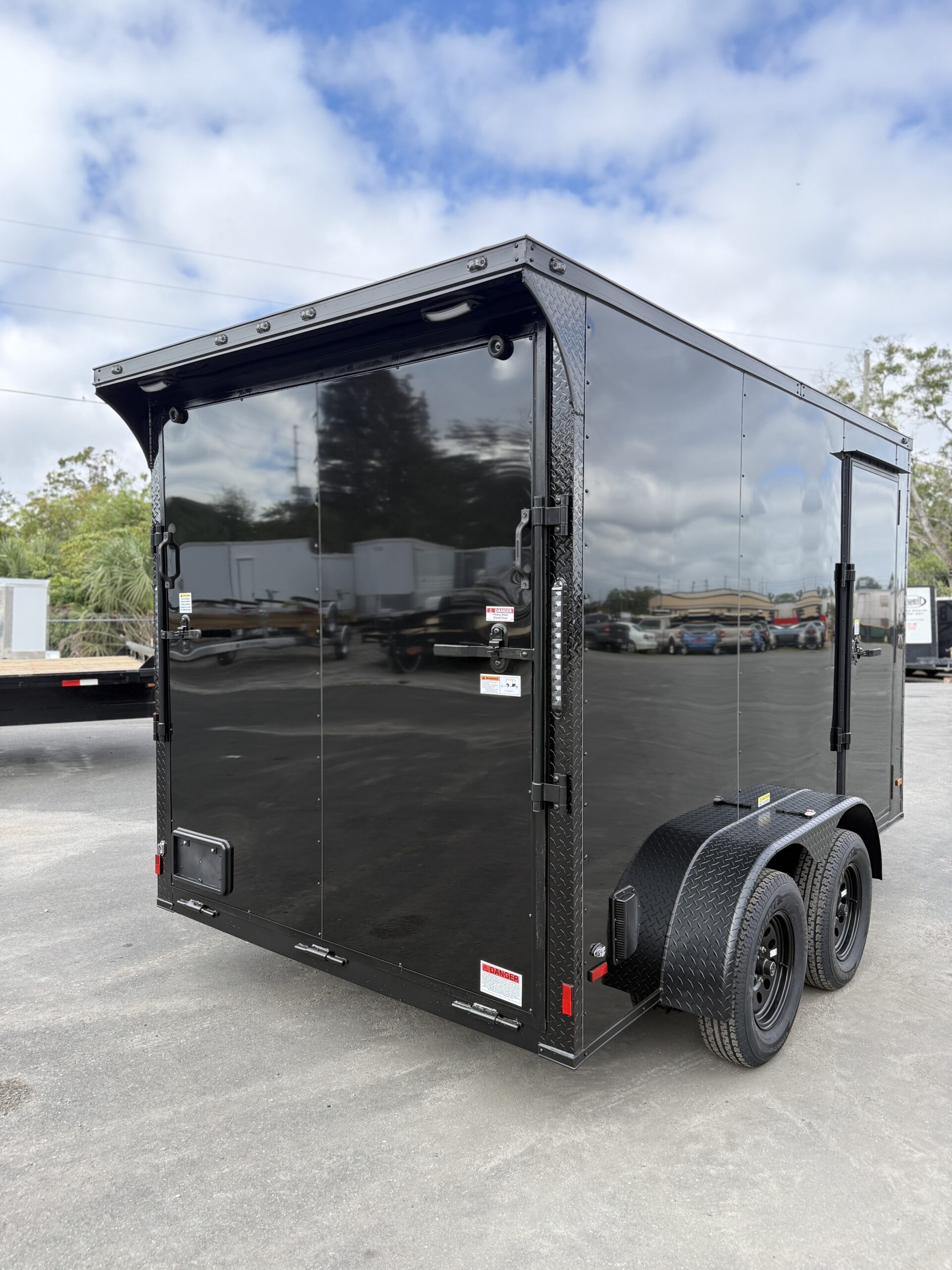 All World 7x12x7 rear spoiler & e-track - Image 3