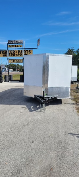 8′ x 18′ x 6’5″ Lawn Dog – Lawn Edition Cargo Trailer - Image 4